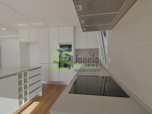 Luxury House for sale in Seixal, 640 000 €, Photo 7