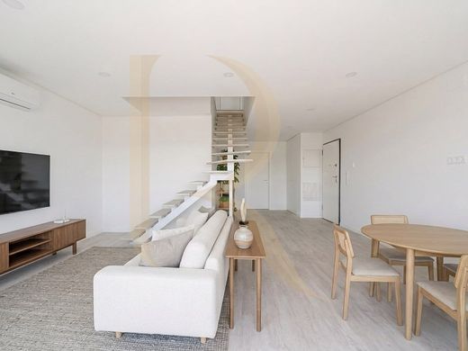 Luxury Apartment for sale in Seixal, 700 000 €, Photo 2
