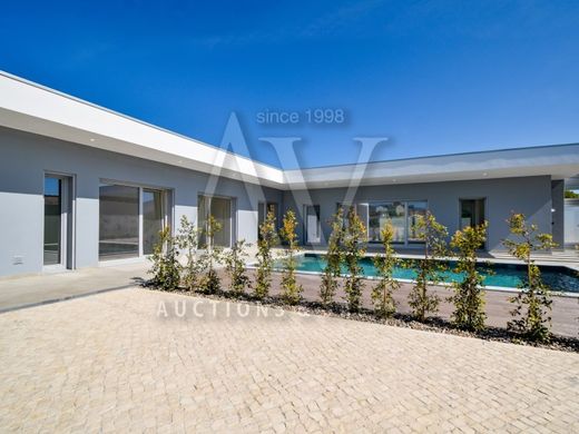 Maison de luxe à vendre à Caldas Da Rainha, 689 000 €, Photo 2