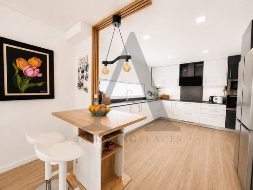 Maison de luxe à vendre à Seixal, 650 000 €, Photo 2