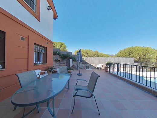 Luxury House for sale in Córdoba, 655 000 €, Photo 2