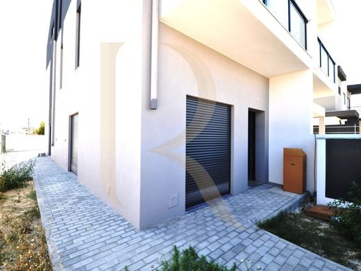 Luxury House for sale in Seixal, 480 000 €, Photo 2