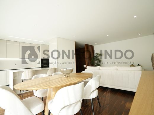 Luxury Apartment for sale in Maia, 525 000 €, Photo 2