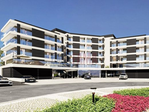 Luxury Apartment for sale in Maia, 450 000 €, Photo 2