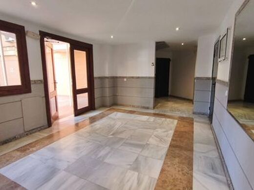 Luxury Apartment for sale in Málaga, 485 000 €, Photo 2