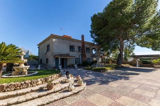 Luxury House for sale in La Pobla de Vallbona, 550 000 €, Photo 2
