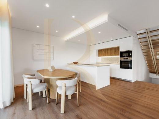 Luxury House for sale in Seixal, 775 000 €, Photo 3