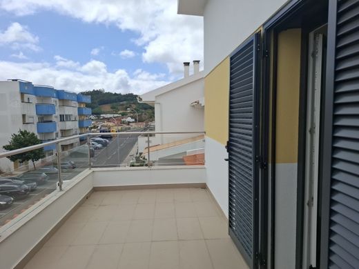 Maison de luxe à vendre à Amadora, 698 000 €, Photo 3