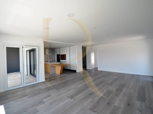 Luxury House for sale in Seixal, 765 000 €, Photo 3