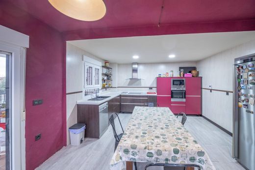 Luxury House for sale in Otura, 444 990 €, Photo 3