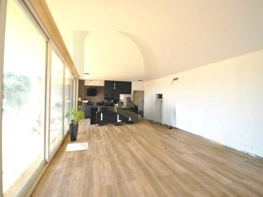 Luxury House for sale in Seixal, 895 000 €, Photo 4