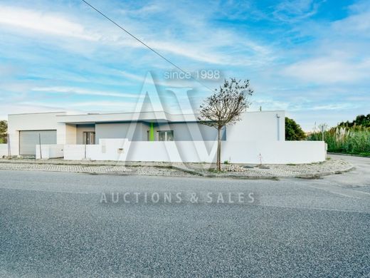 Maison de luxe à vendre à Caldas Da Rainha, 689 000 €, Photo 4