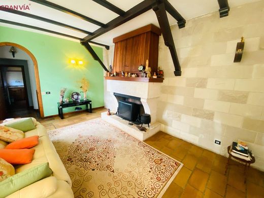 Maison de luxe à vendre à Nalda, 590 000 €, Photo 4