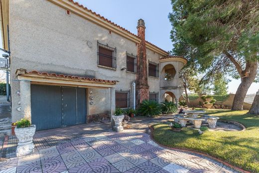 Luxury House for sale in La Pobla de Vallbona, 550 000 €, Photo 4