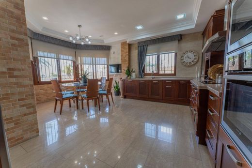 Maison de luxe à vendre à Elche, 980 000 €, Photo 5