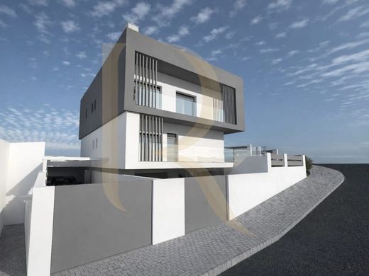 Luxury House for sale in Seixal, 585 000 €, Photo 7