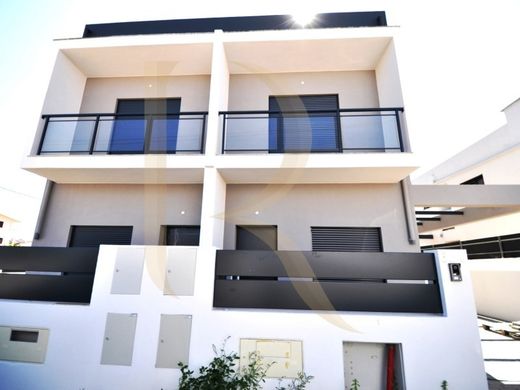 Luxury House for sale in Seixal, 480 000 €, Photo 7