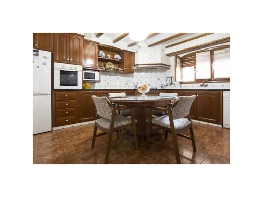 Maison de luxe à vendre à Canals, 400 000 €, Photo 7
