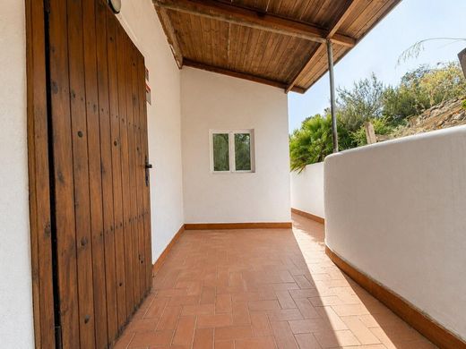 Maison de luxe à vendre à Ibiza, 1 800 000 €, Photo 7