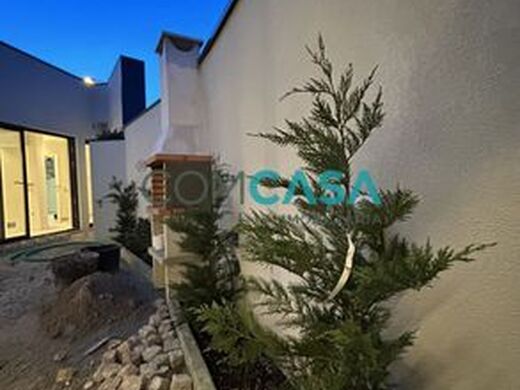 Maison de luxe à vendre à Matosinhos, 535 000 €, Photo 1
