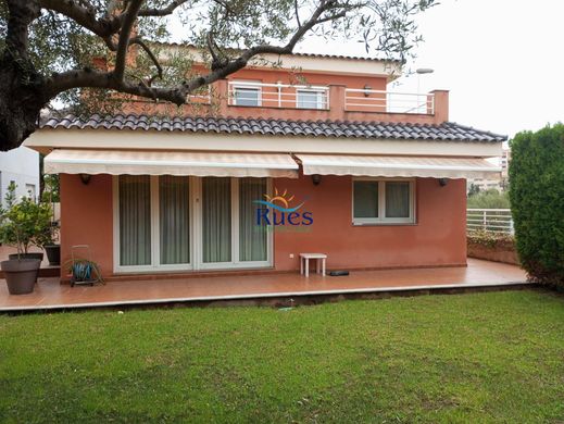 Maison de luxe à vendre à Oropesa Del Mar, 485 000 €, Photo 1