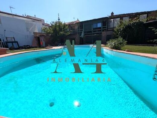 Luxury House for sale in Cáceres, 621 900 €, Photo 1