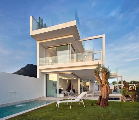 Maison de luxe à vendre à Marbella, 1 950 000 €, Photo 1