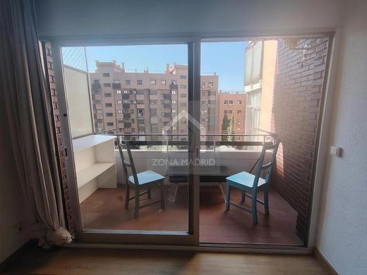 Appartement de luxe à vendre à Madrid, 540 000 €, Photo 2