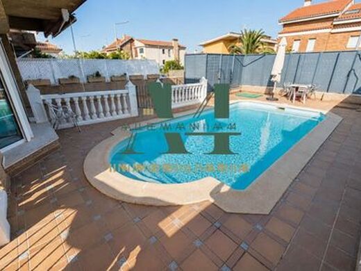 Maison de luxe à vendre à Cáceres, 489 900 €, Photo 2