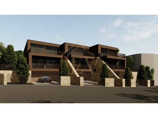 Maison de luxe à vendre à Vizela, 459 000 €, Photo 3