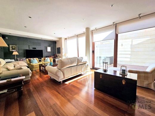 Maison de luxe à vendre à Cartagena, 690 000 €, Photo 2