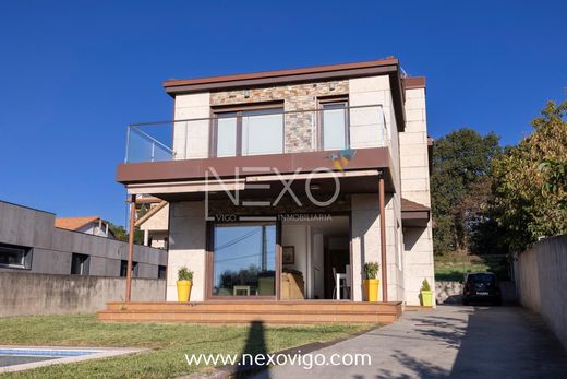 Maison de luxe à vendre à Vigo, 635 000 €, Photo 3