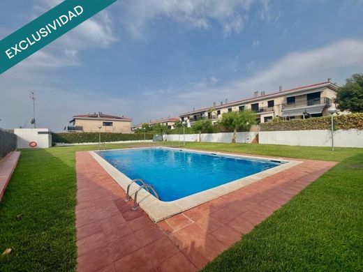 Maison de luxe à vendre à Vilanova I la Geltrú, 499 000 €, Photo 3