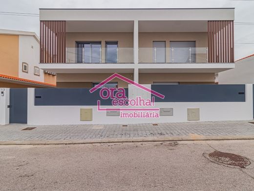 Luxury House for sale in Seixal, 425 000 €, Photo 4
