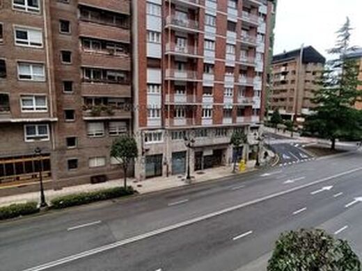 Appartement de luxe à vendre à Oviedo, 650 000 €, Photo 4