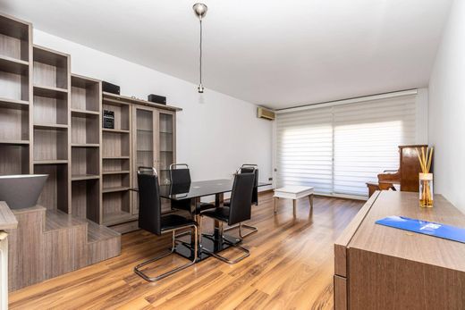Maison de luxe à vendre à Sabadell, 555 000 €, Photo 4