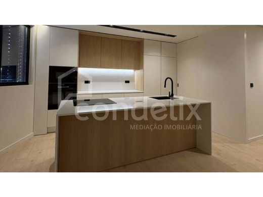 Luxury Apartment for sale in Gondomar, 558 000 €, Photo 5