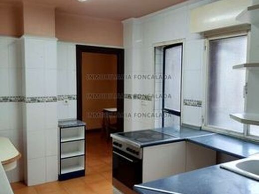 Appartement de luxe à vendre à Oviedo, 650 000 €, Photo 5