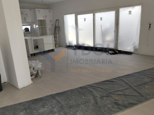 Luxury House for sale in Seixal, 580 000 €, Photo 7