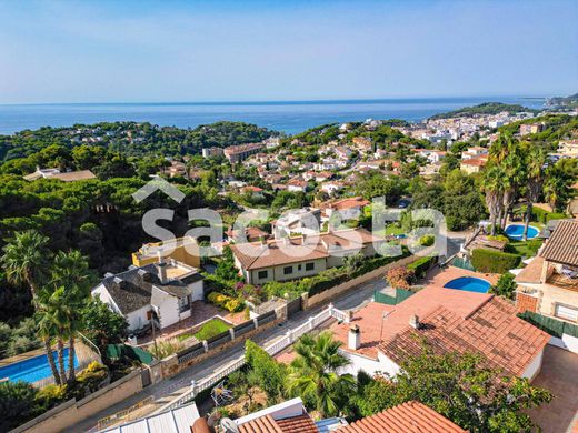 Maison de luxe à vendre à Lloret de Mar, 575 000 €, Photo 2