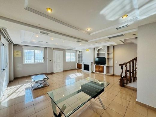 Maison de luxe à vendre à Torrevieja, 549 000 €, Photo 2