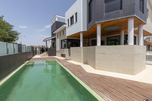 Maison de luxe à vendre à Ogíjares, 1 195 000 €, Photo 2