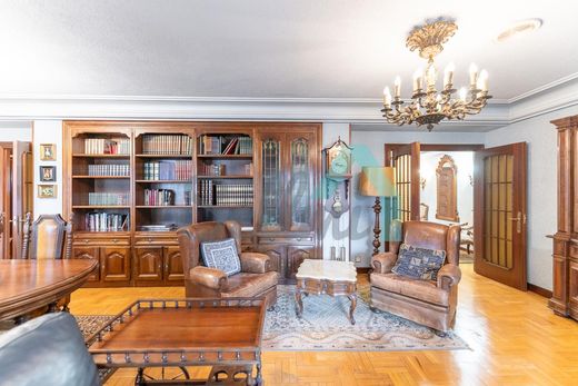 Appartement de luxe à vendre à Oviedo, 520 000 €, Photo 3