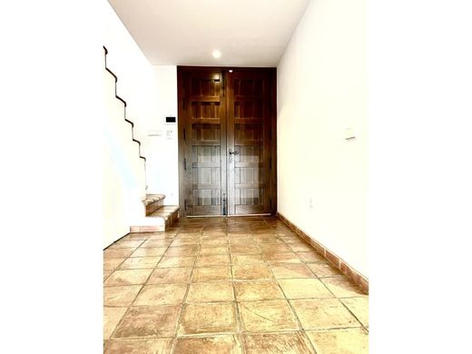 Maison de luxe à vendre à Marbella, 1 680 000 €, Photo 4