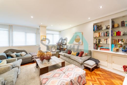 Appartement de luxe à vendre à Oviedo, 560 000 €, Photo 4