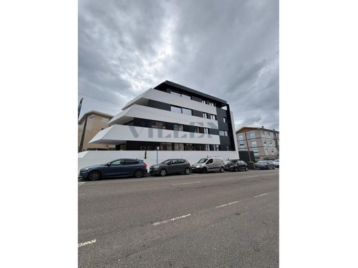 Luxury Apartment for sale in Gondomar, 640 000 €, Photo 5
