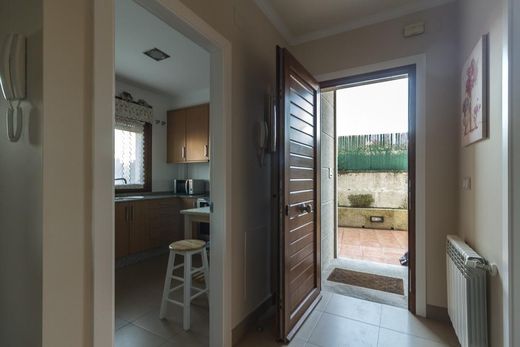 Luxury House for sale in Sanxenxo, 480 000 €, Photo 2