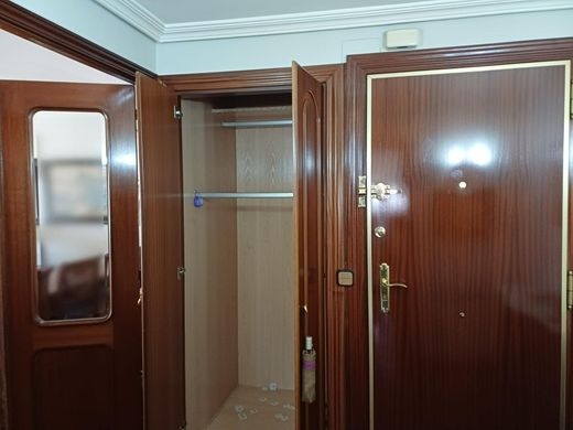 Luxury Apartment for sale in Madrid, 680 000 €, Photo 3
