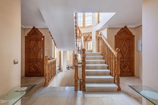 Maison de luxe à vendre à Peligros, 510 000 €, Photo 5