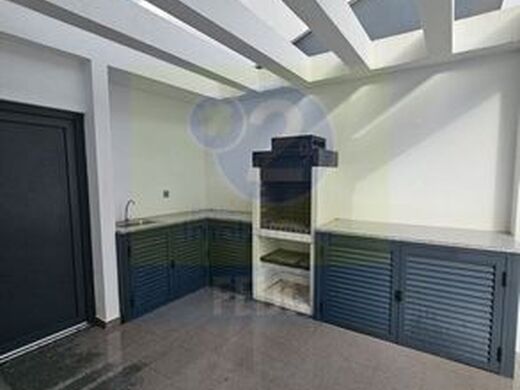 Maison de luxe à vendre à Seixal, 592 000 €, Photo 5